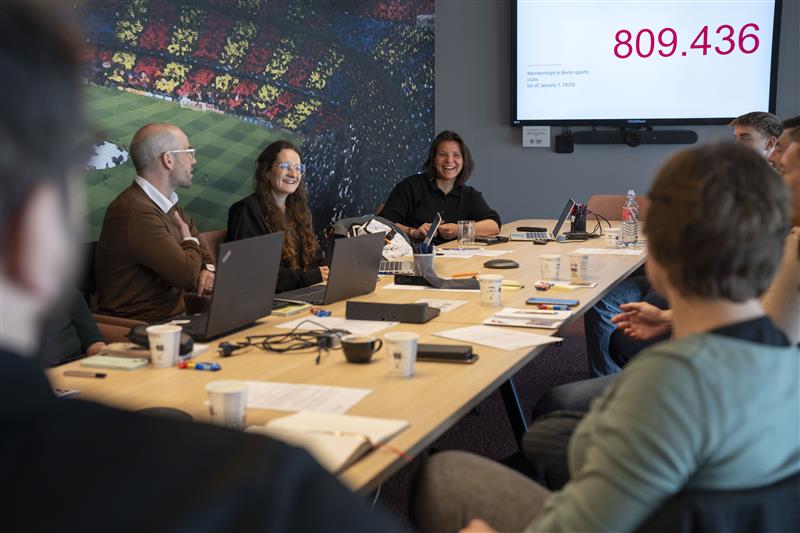 SBG internationaal bezoek